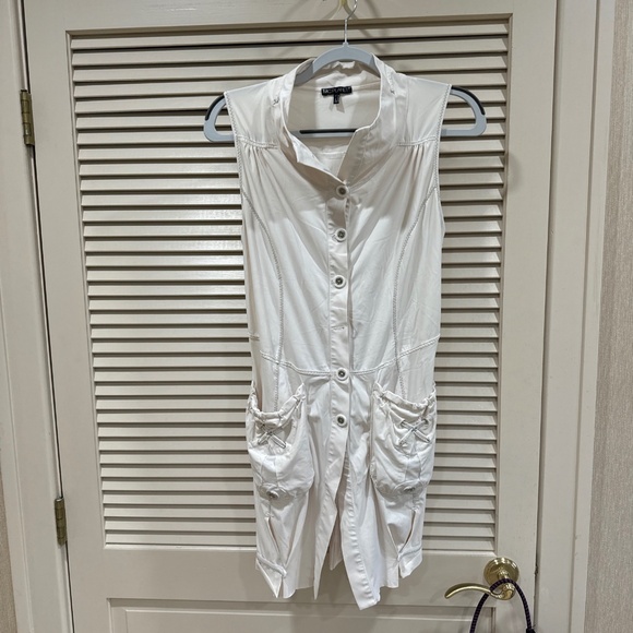 MC Planet top - Picture 1 of 8